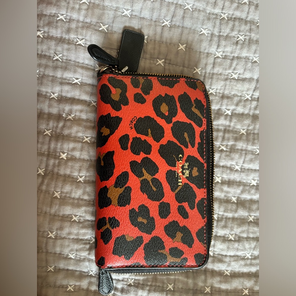 Coach Cheetah Print Zippy Wallet